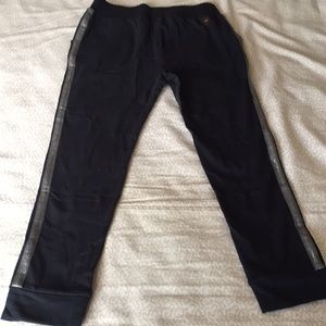 NWT Tea Collection kids tuxedo stripe jogger in size 8